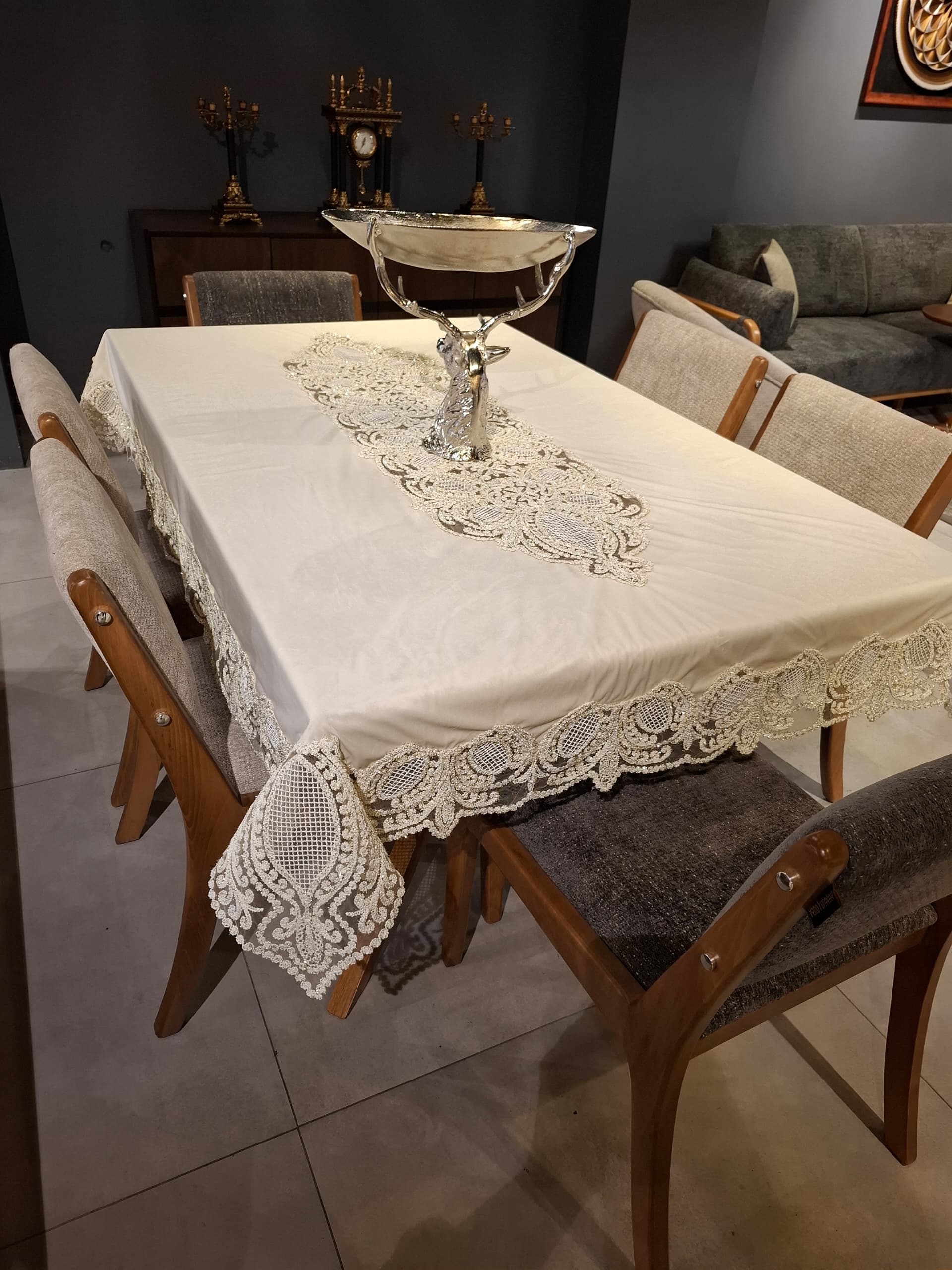 رومیزی ناهارخوری مدل صدف 