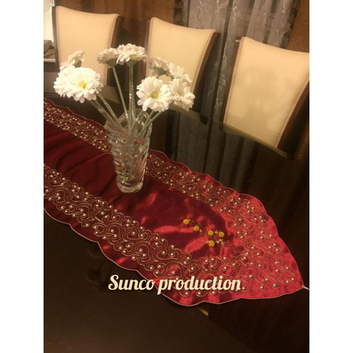 رانر و رومیزی مدل مروارید