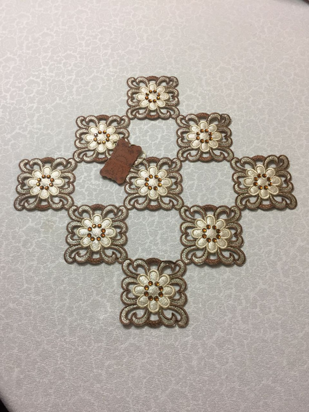 رومیزی مدل مشبک