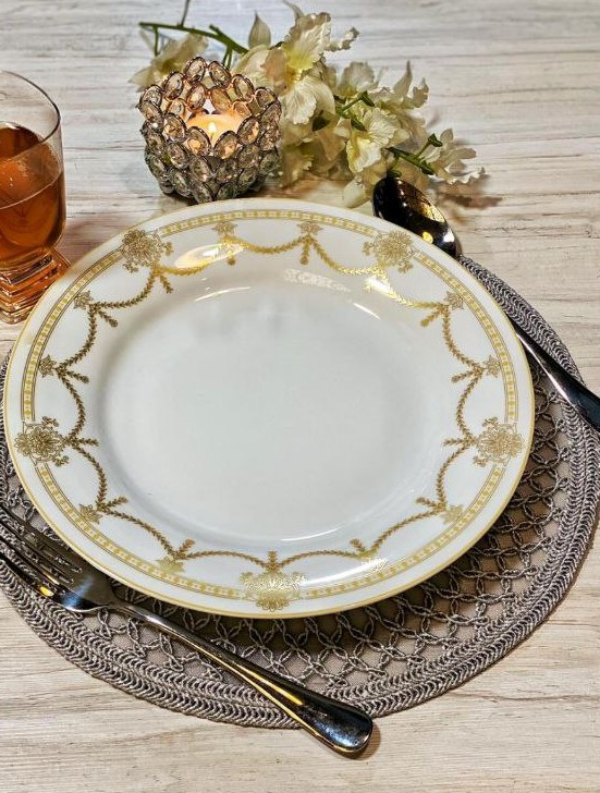 زیر بشقابی مدل صدف