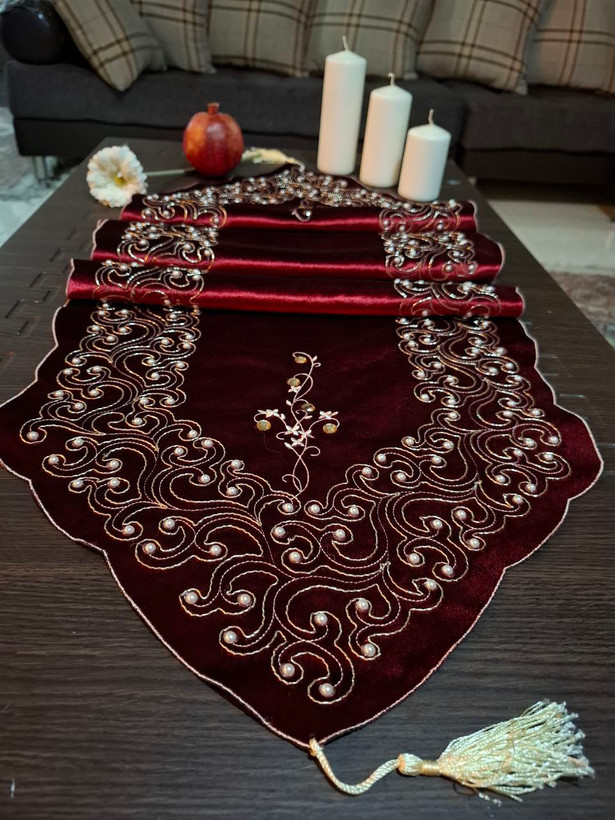 رانر مدل مروارید زرشکی