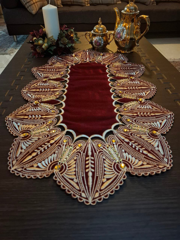 رومیزی سه تیکه مدل پروانه زرشکی