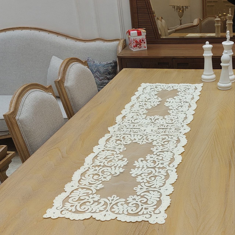 خرید آنلاین رومیزی مدل تور مخمل سانکو