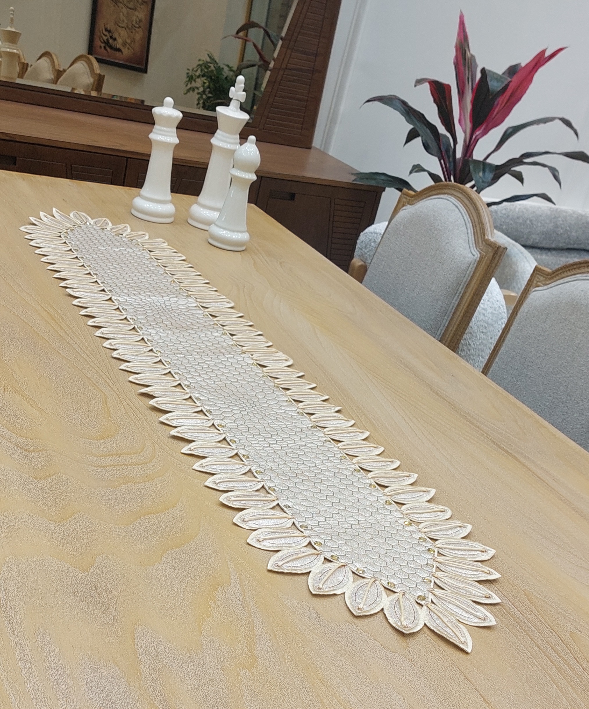 رانر و رومیزی مدل آفتابگردان