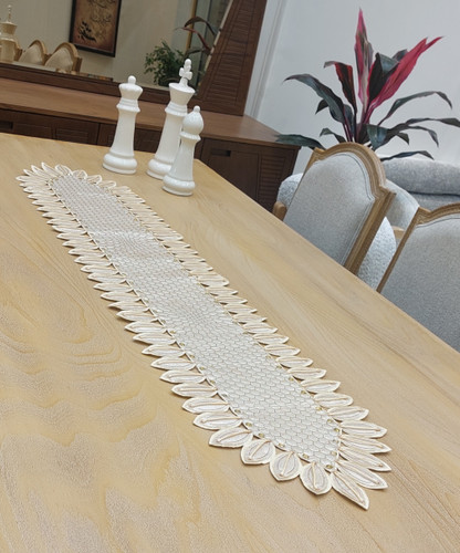 رانر و رومیزی مدل آفتابگردان